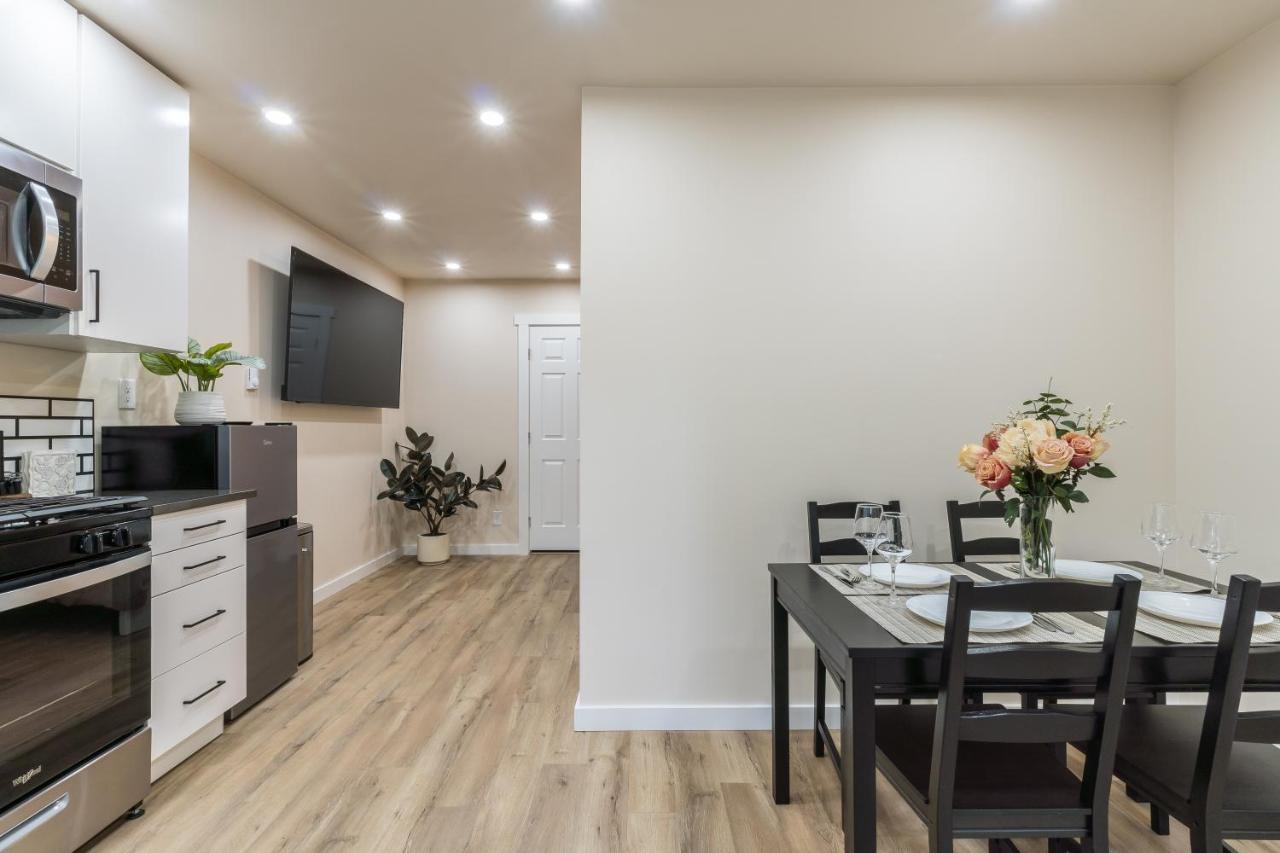Beautiful Place With A Great Location, Free Parking, Wifi & Large Tv. Federal Way Esterno foto